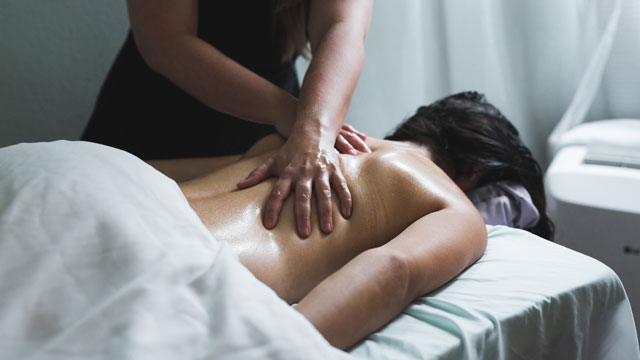 Deep Tissue Massage | LaVida Massage of Smyrna
